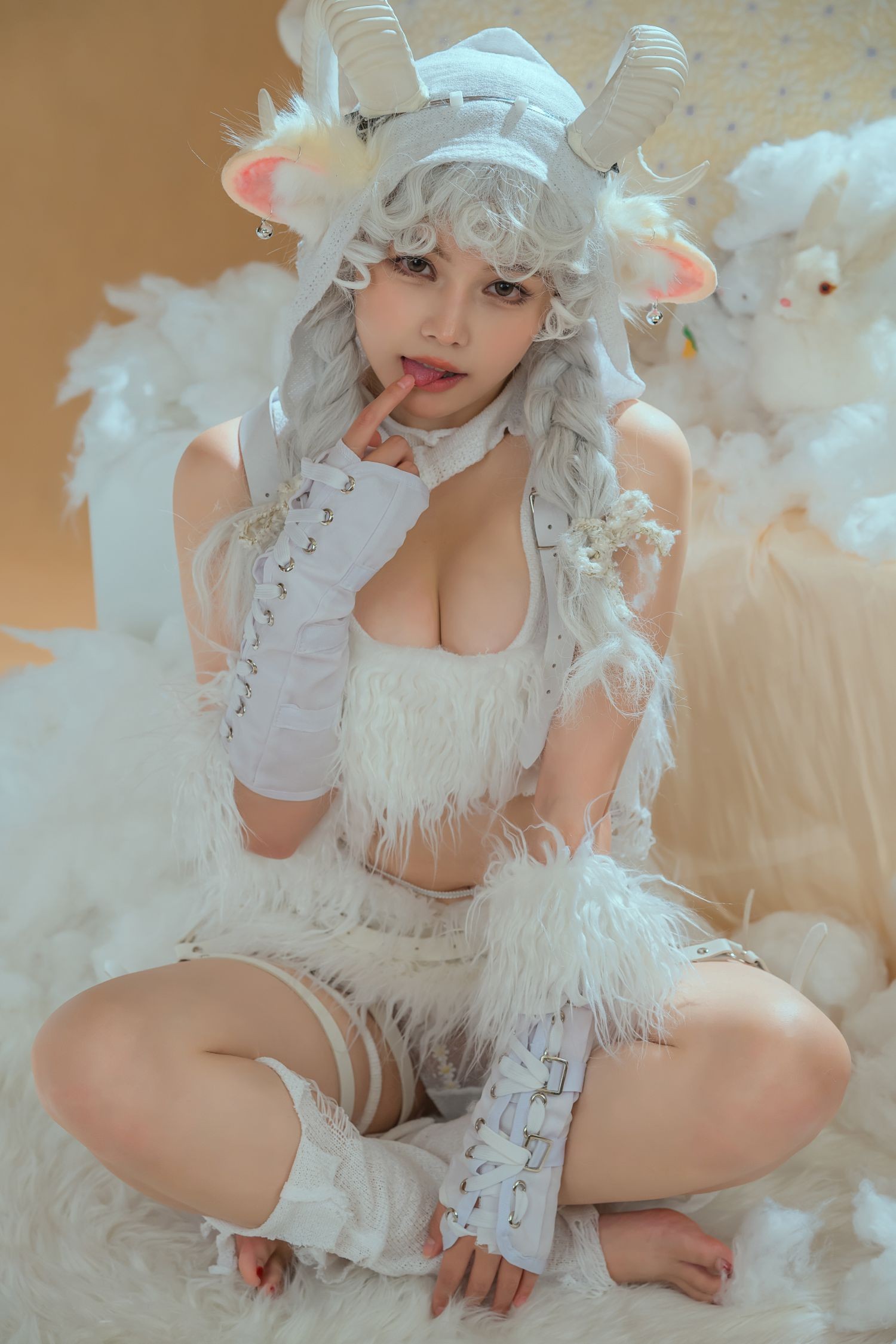 美女动漫博主七月喵子性感Cosplay写真幻想兽娘集 日食篇 (1)