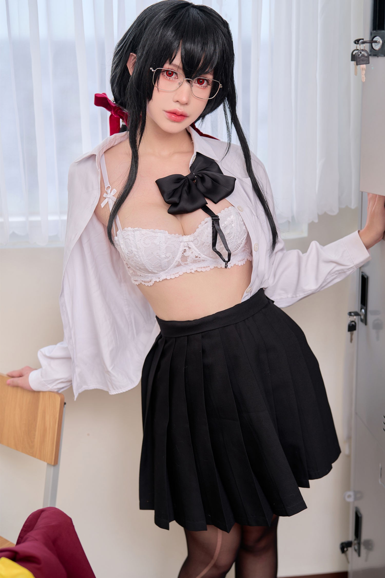 美女动漫博主 PingPing 性感Cosplay写真 Taihou (1)