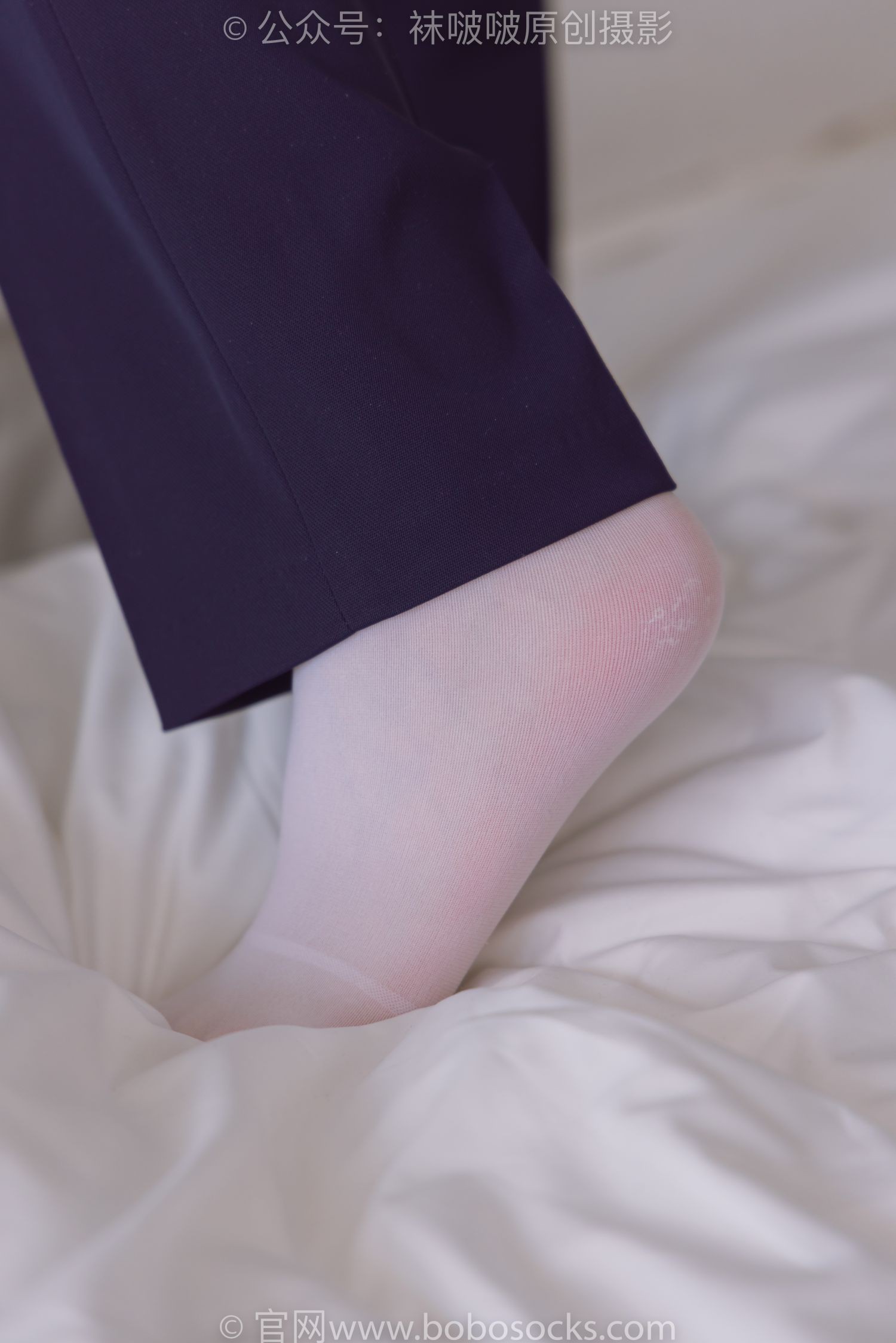 BoBoSocks袜啵啵美少女丝袜美脚写真第No.178期小甜豆高跟鞋厚白丝ol风裤里丝 (50)