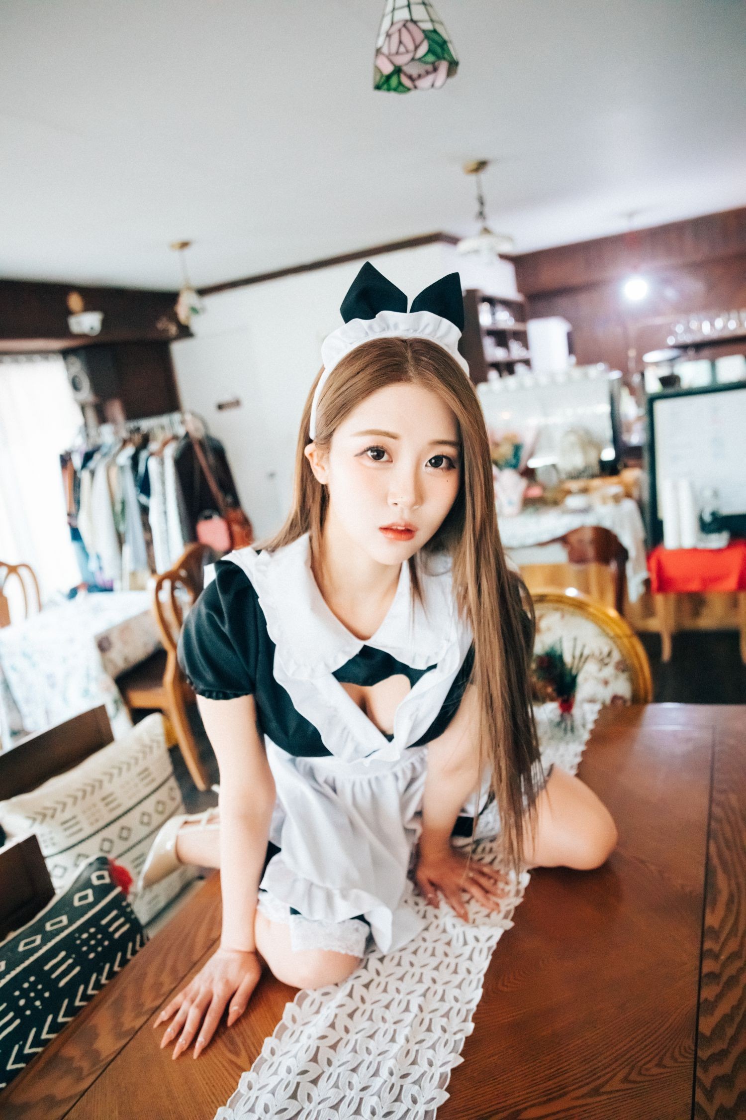 LOOZY 韩国美少女模特性感写真 Bomi Maid cafe (27)