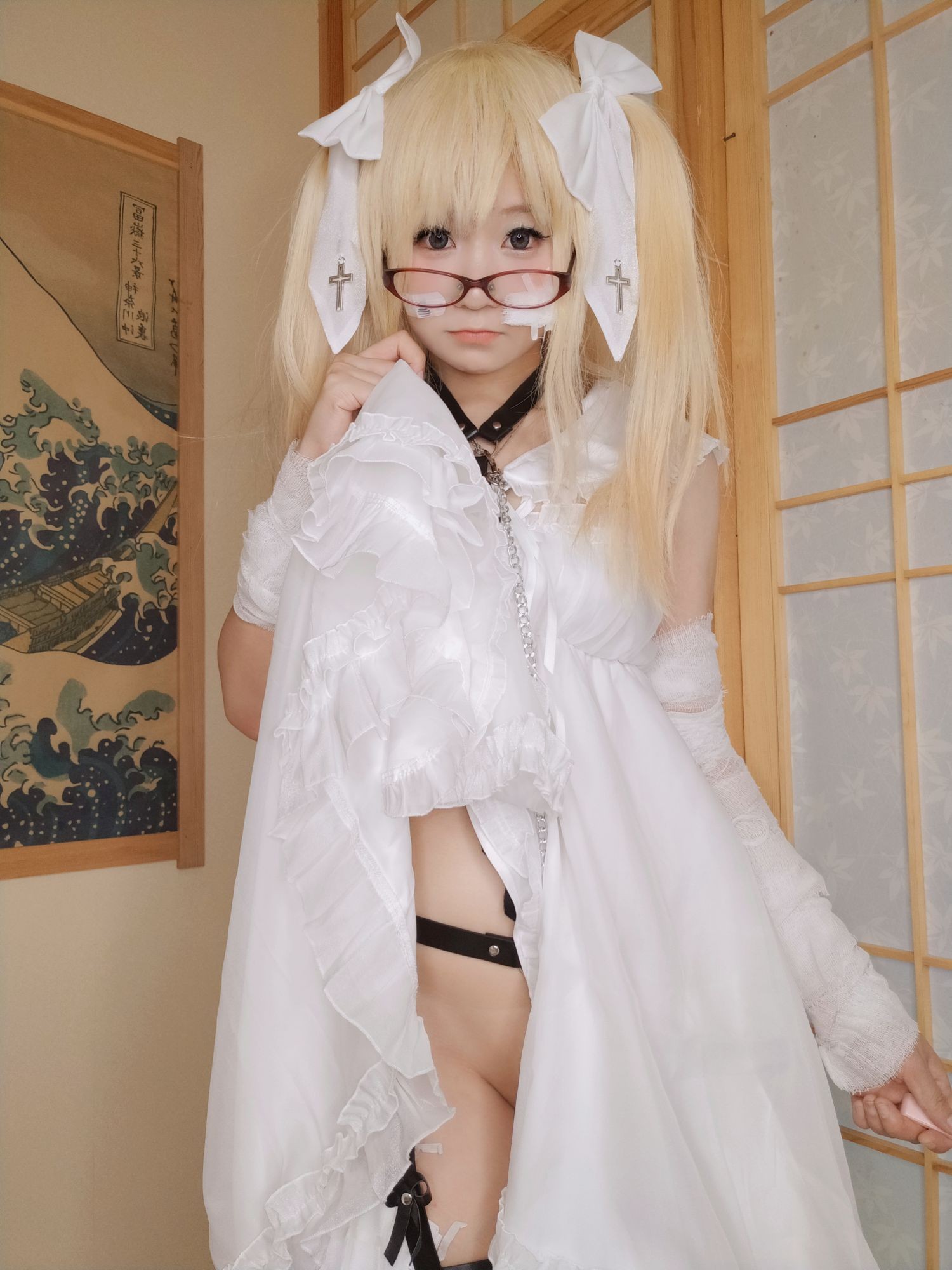 美女动漫博主摇摇乐性感Cosplay写真纯白 (9)