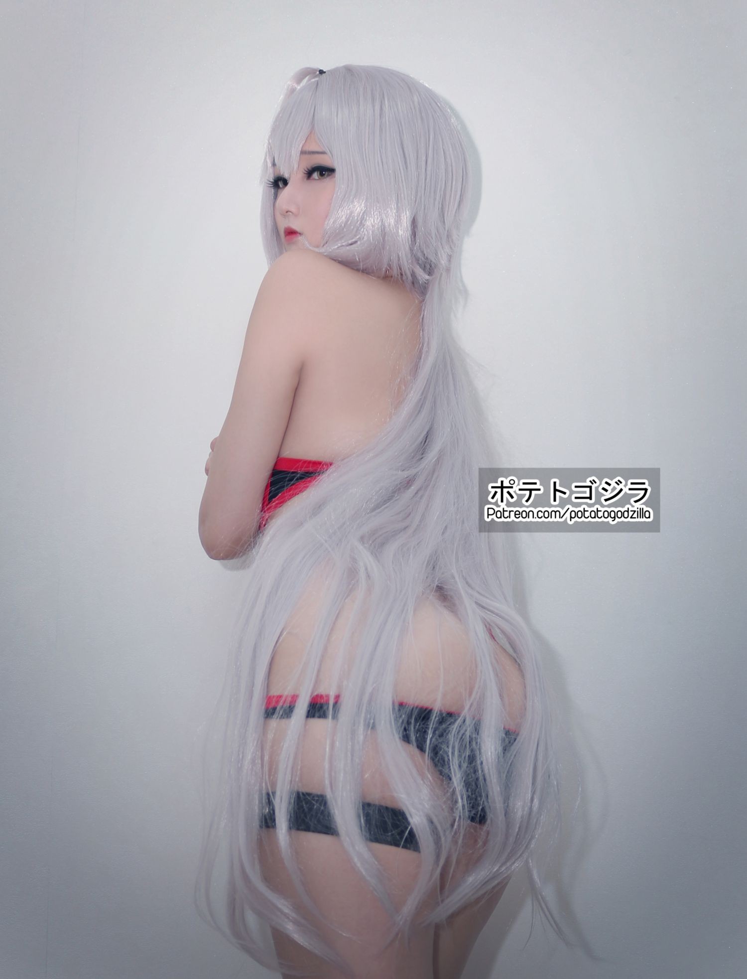 美女动漫博主 Potato Godzilla 性感Cosplay写真 Jeanne Alter Summer (17)