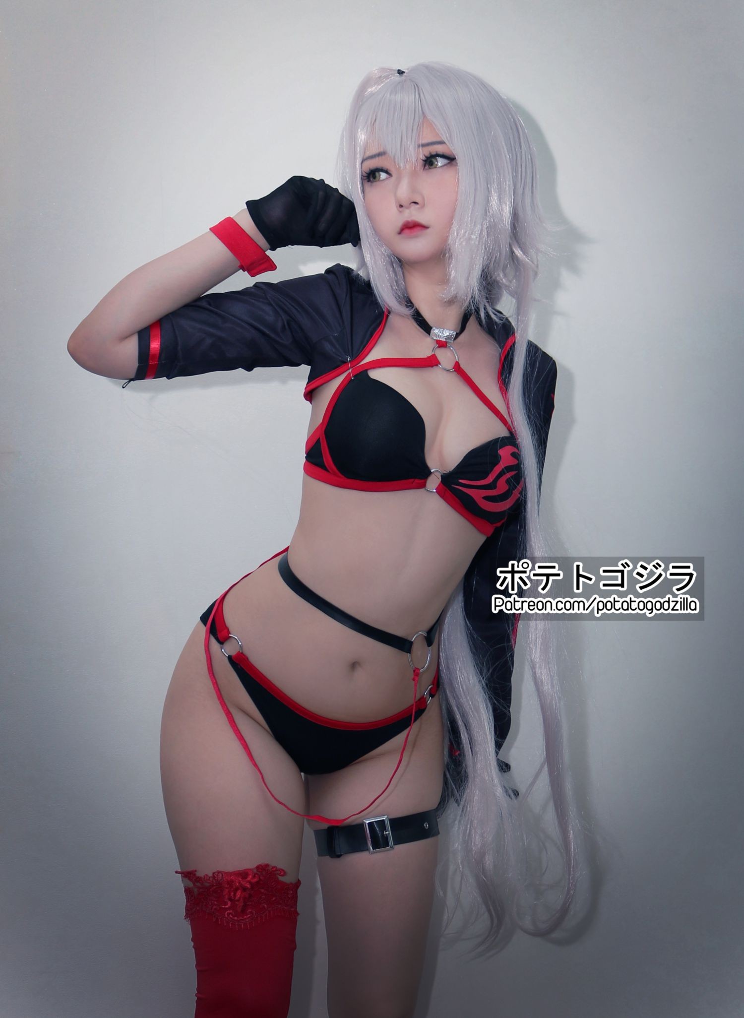 美女动漫博主 Potato Godzilla 性感Cosplay写真 Jeanne Alter Summer (13)