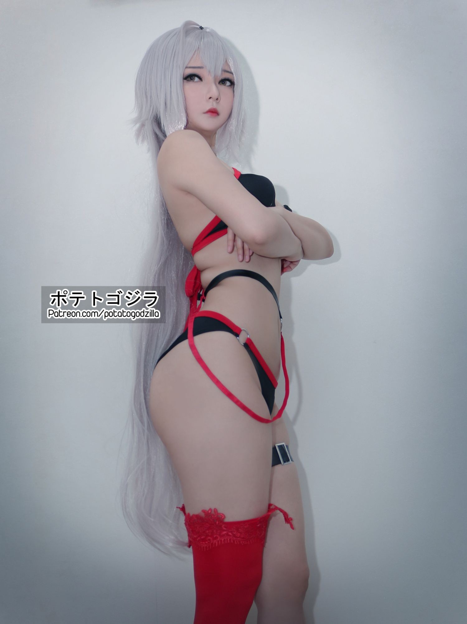 美女动漫博主 Potato Godzilla 性感Cosplay写真 Jeanne Alter Summer (21)